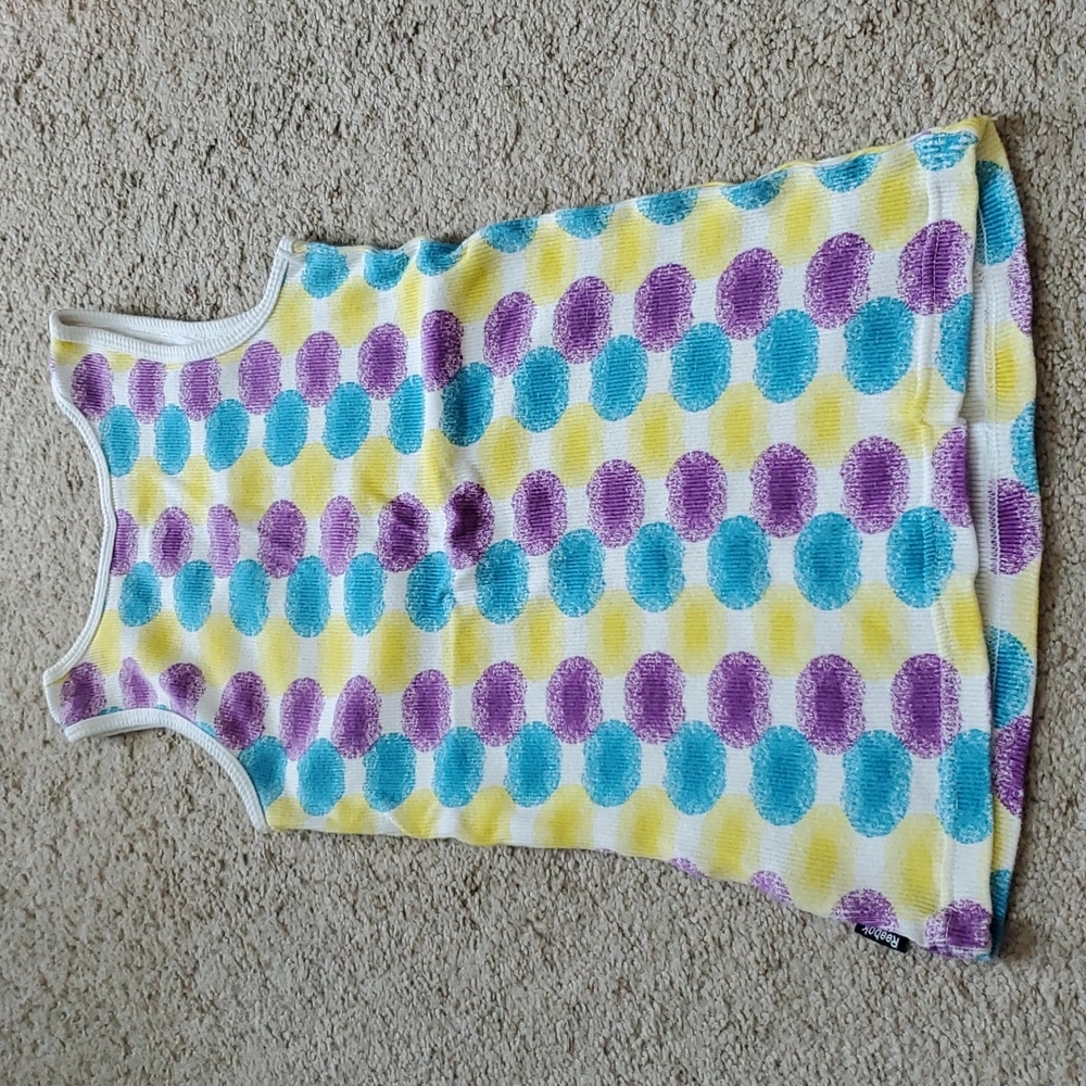 4 Reebok Tank Tops - Picture 4 of 13